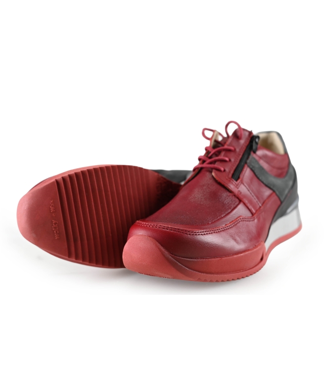 Wolff Sneakers