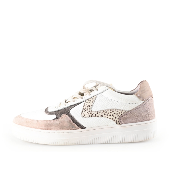 Maruti Sneakers