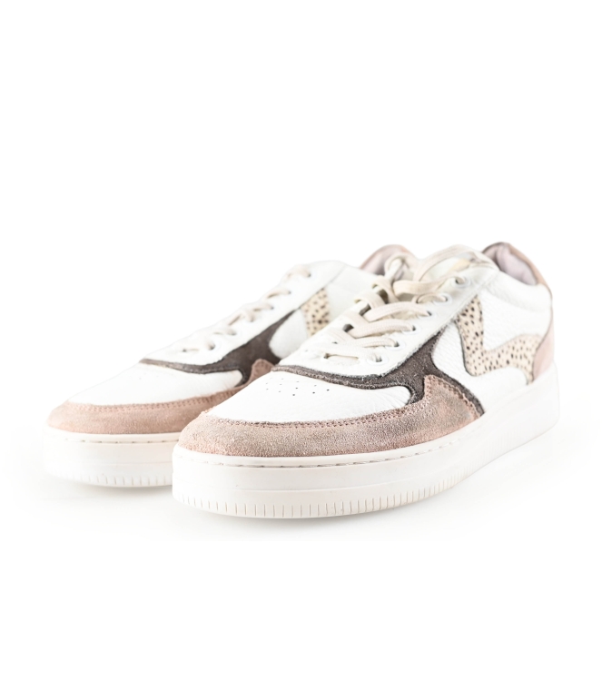 Maruti Sneakers