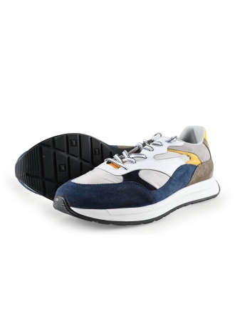 Vertice Sneakers