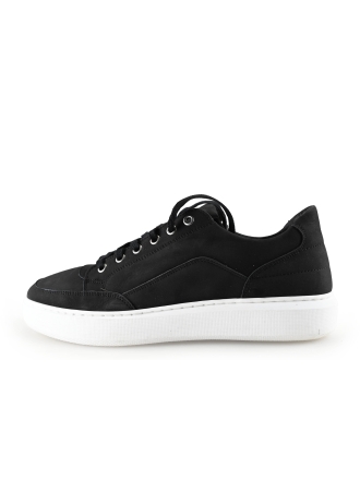 Manfield Sneakers