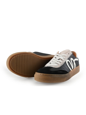 Manfield Sneakers