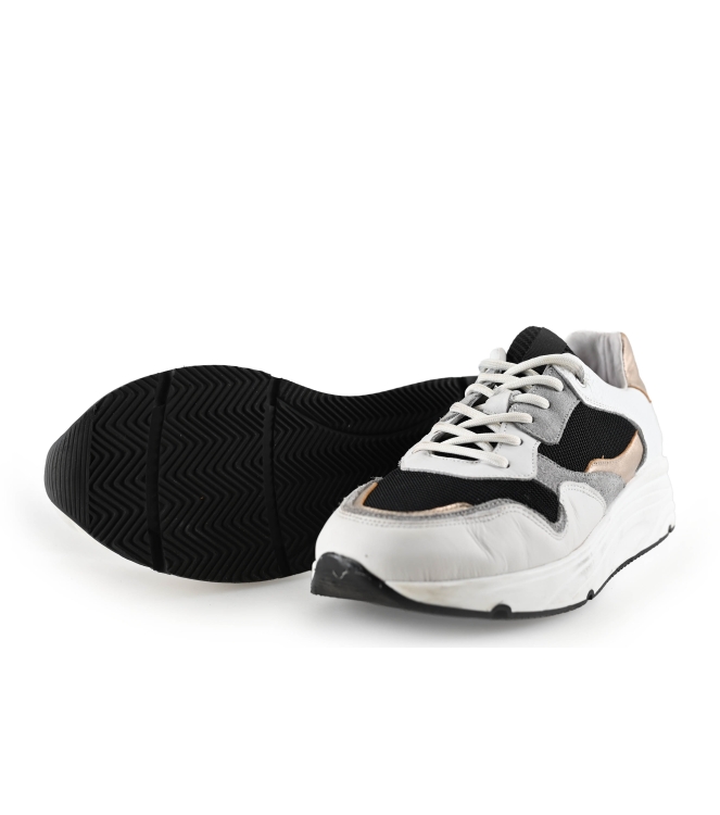 Manfield Sneakers