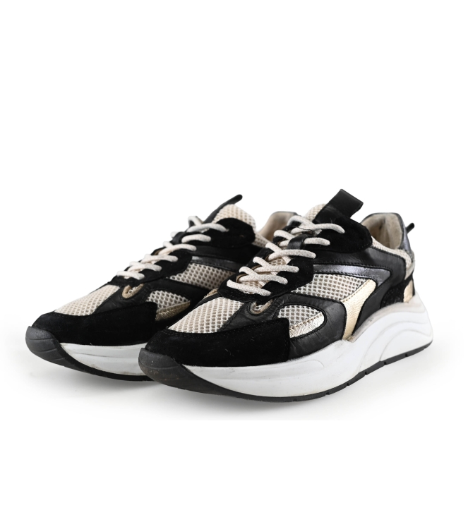 Manfield Sneakers