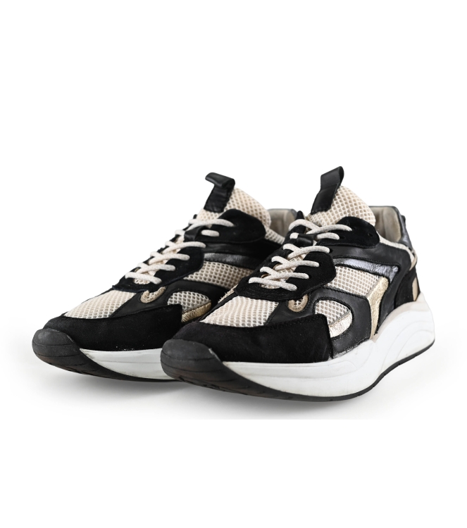 Manfield Sneakers