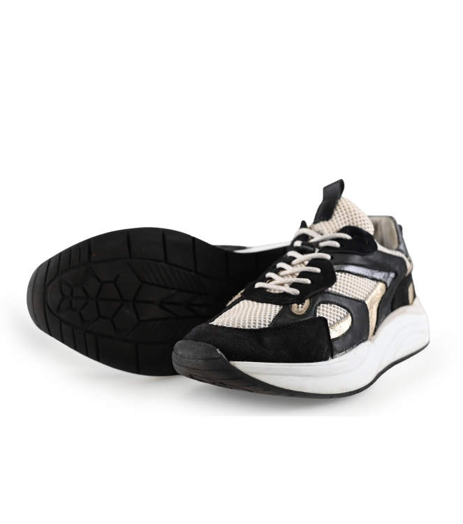 Manfield Sneakers