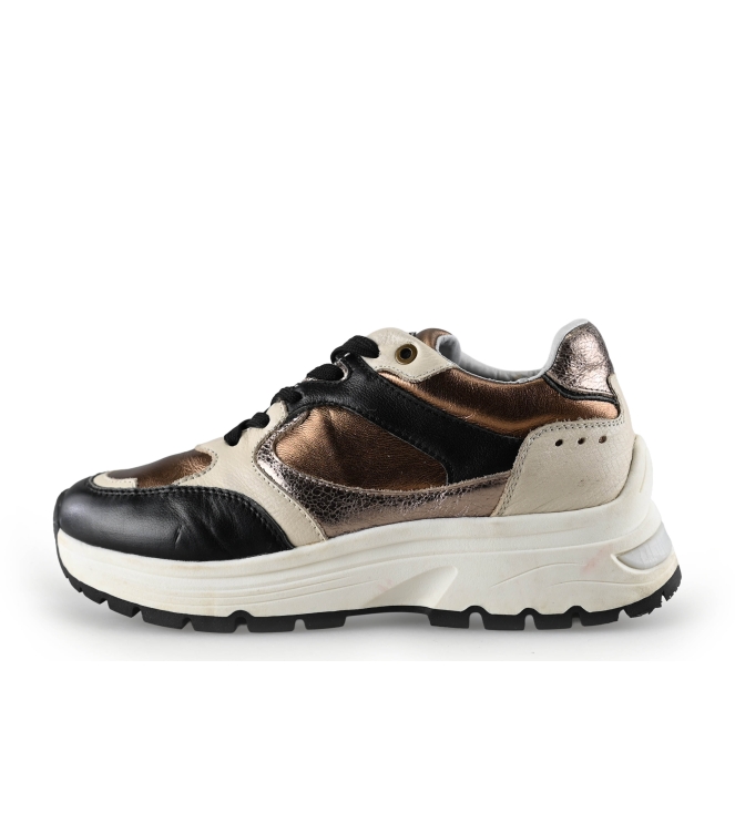 Manfield Sneakers