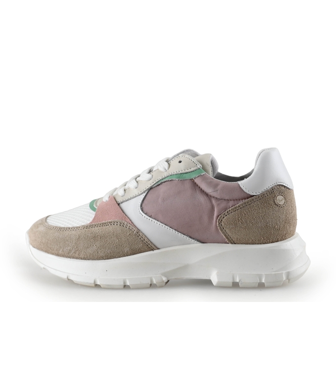 No Stress Sneakers