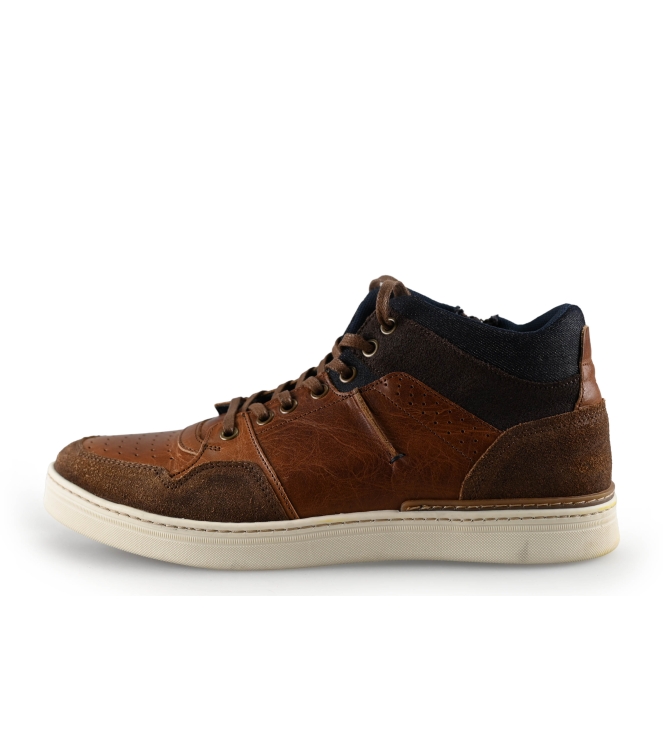 Bullboxer Sneakers