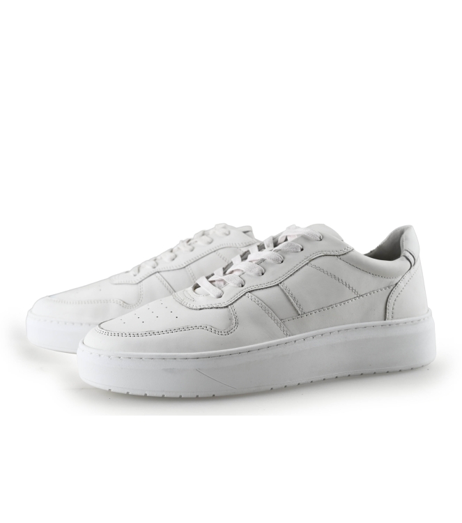 Manfield Sneakers