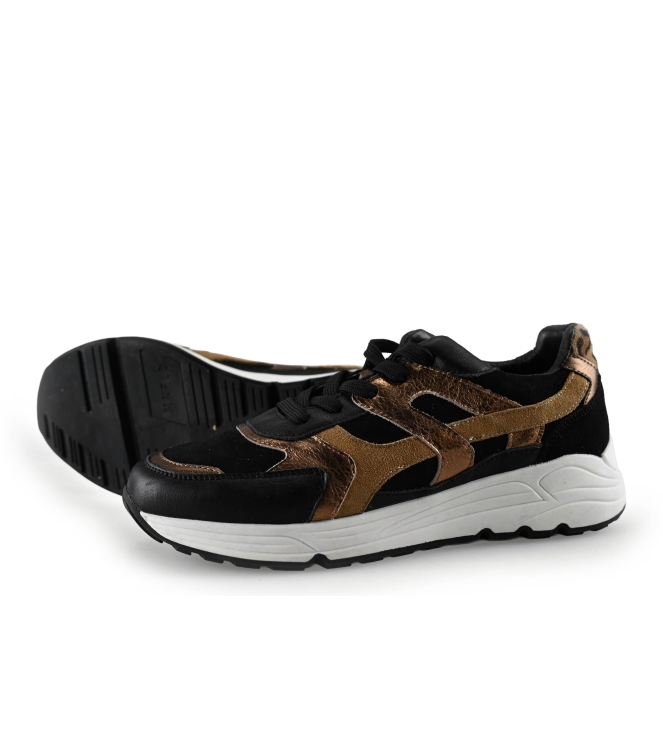 Manfield Sneakers