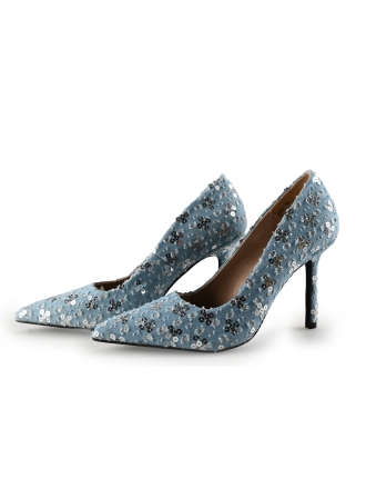 Sacha Pumps
