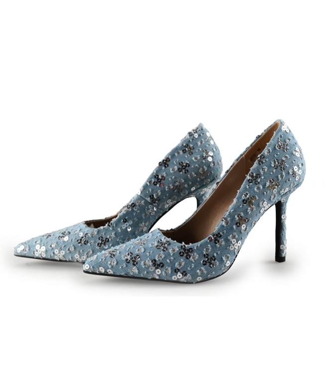Sacha Pumps