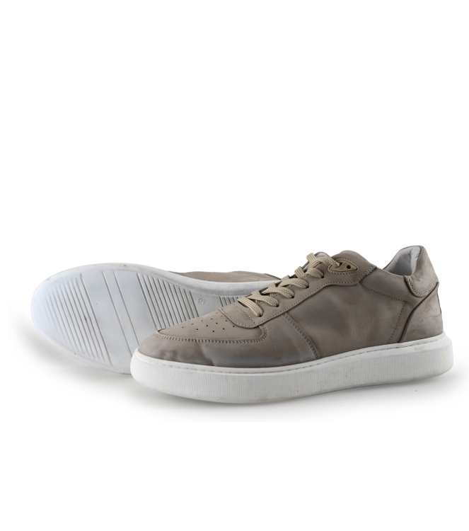 Manfield Sneakers
