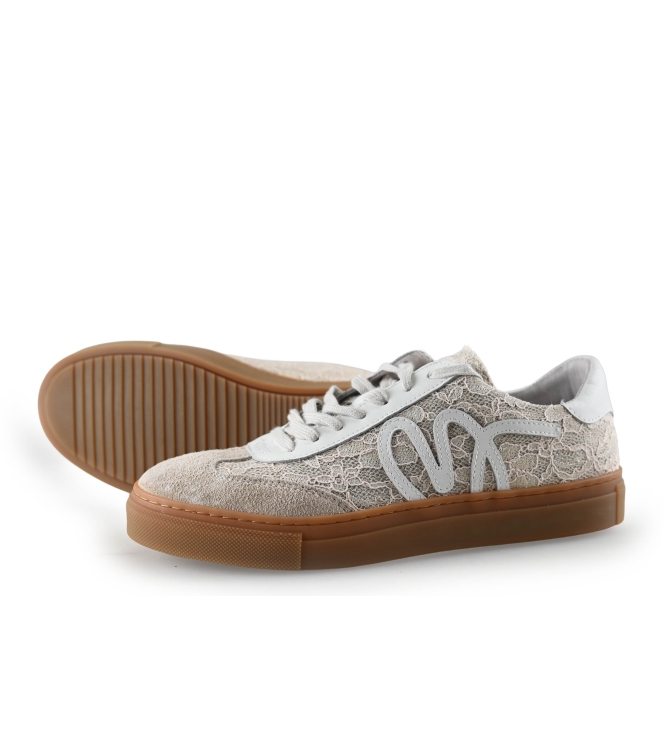 Manfield Sneakers
