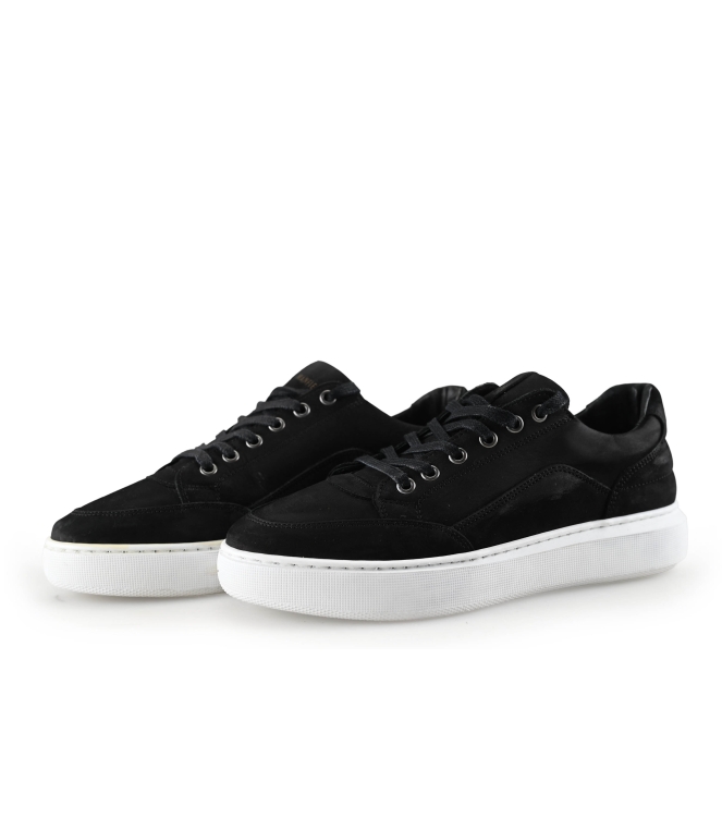 Manfield Sneakers