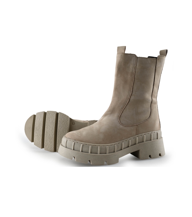 Nelson Chelsea boots