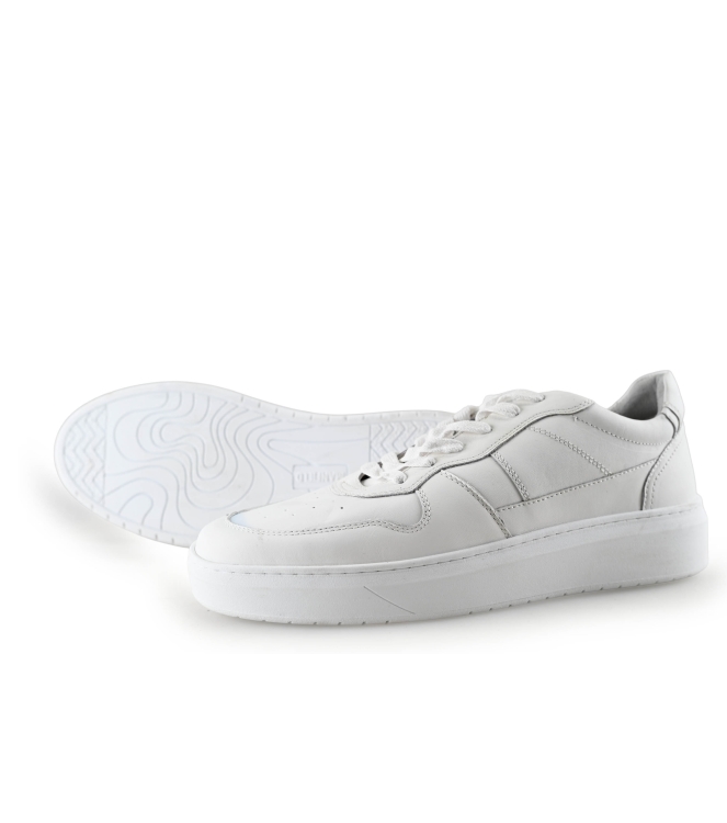 Manfield Sneakers