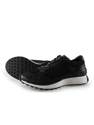 No Stress Sneakers