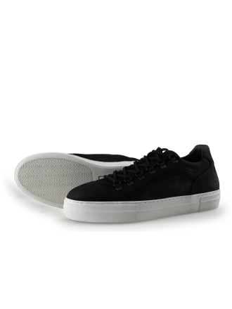 Manfield Sneakers
