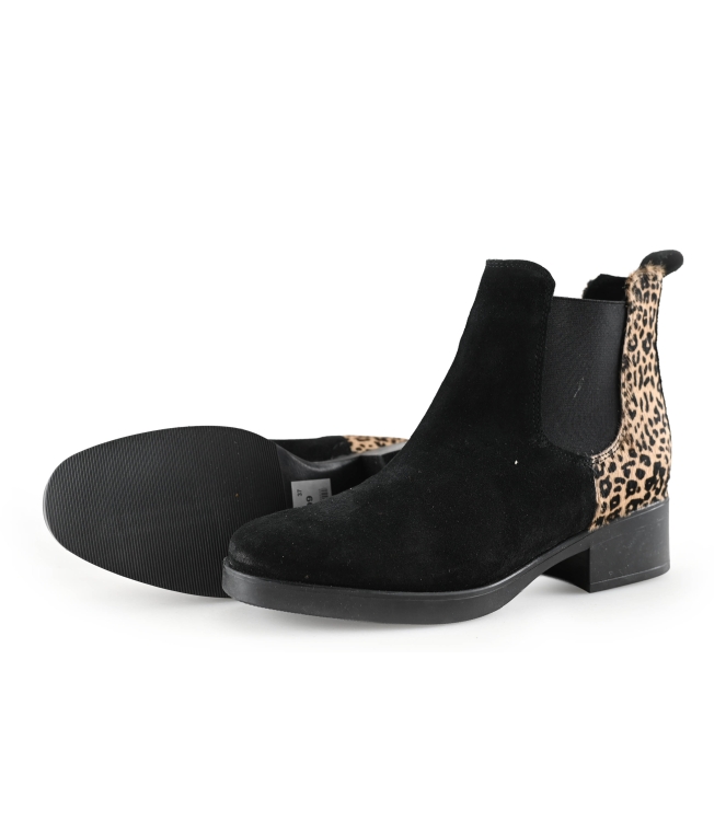 Manfield Chelsea boots