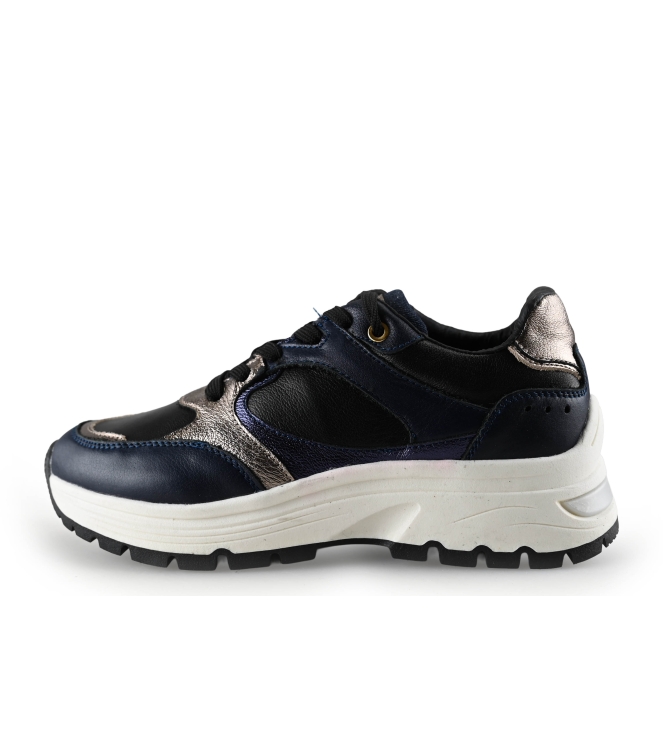 Manfield Sneakers