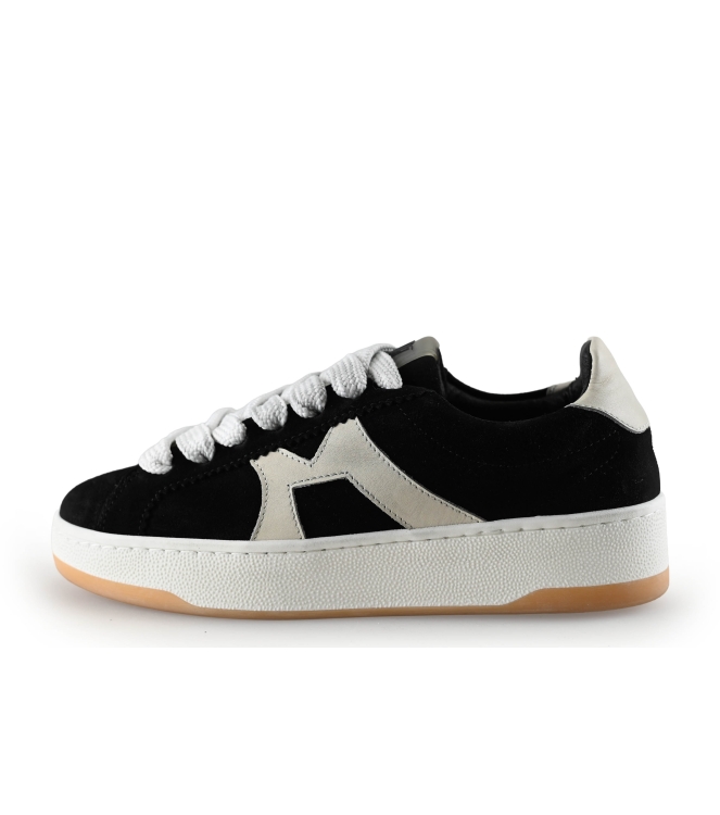 Manfield Sneakers