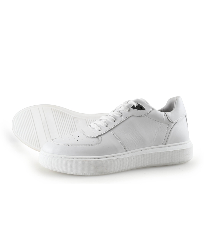 Manfield Sneakers