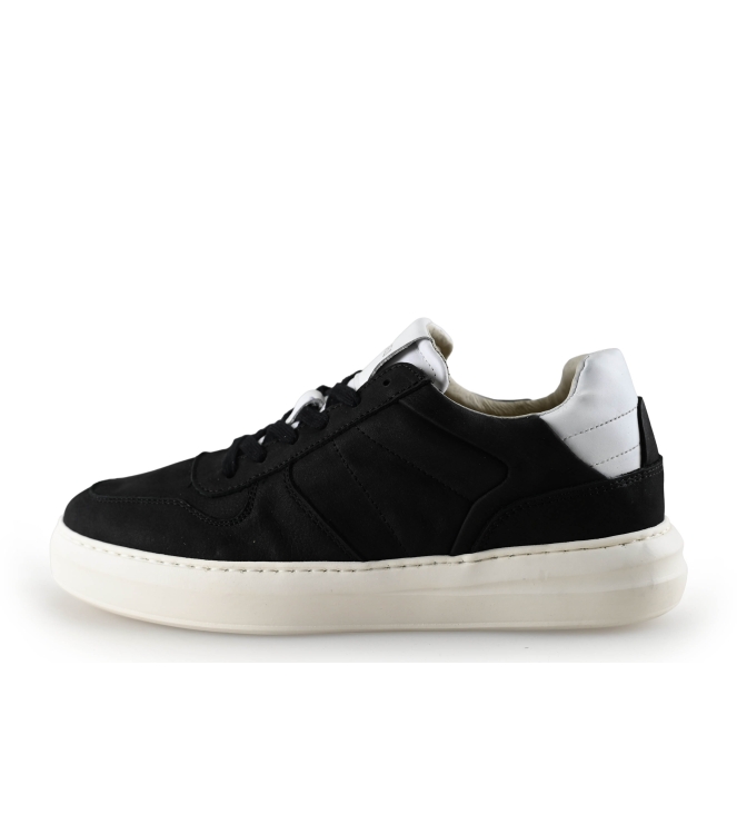 Manfield Sneakers