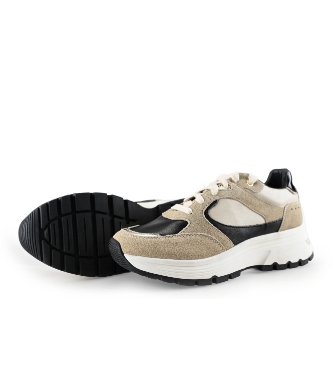 Manfield Sneakers
