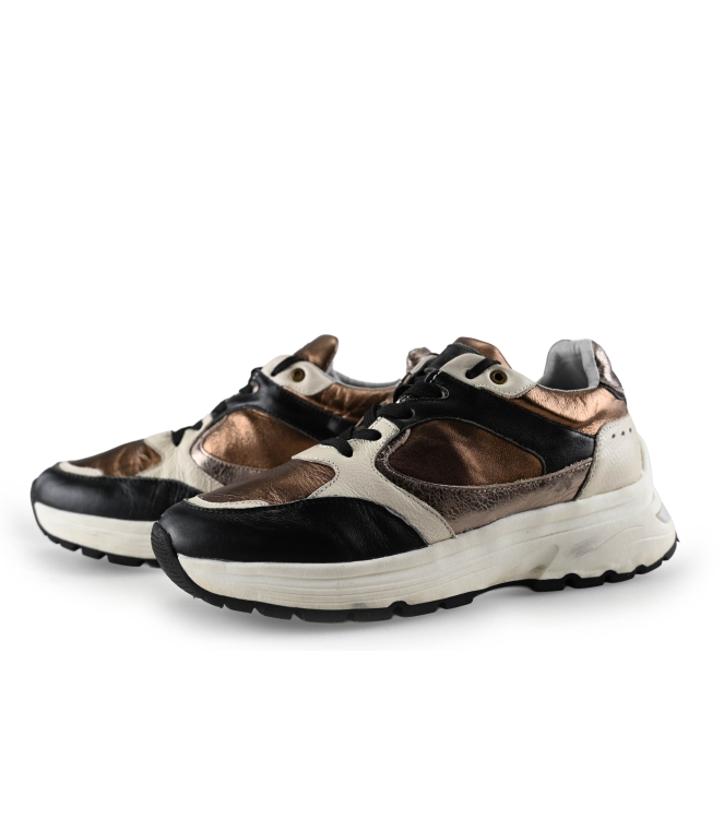 Manfield Sneakers