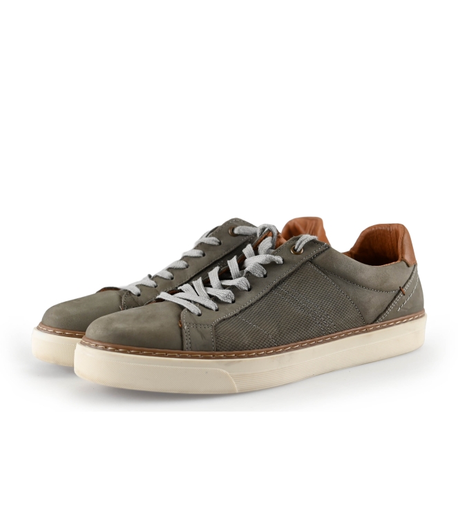 No Stress Sneakers