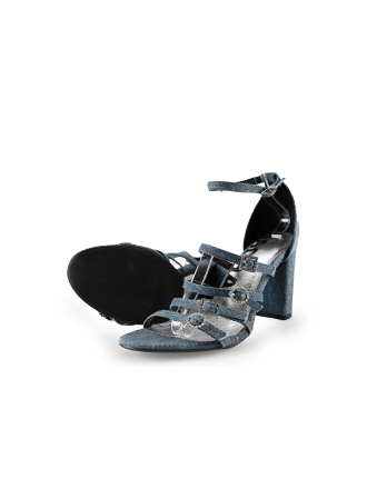 Sacha Pumps