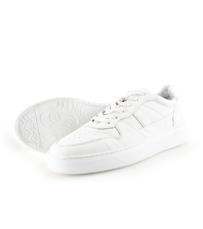 Manfield Sneakers