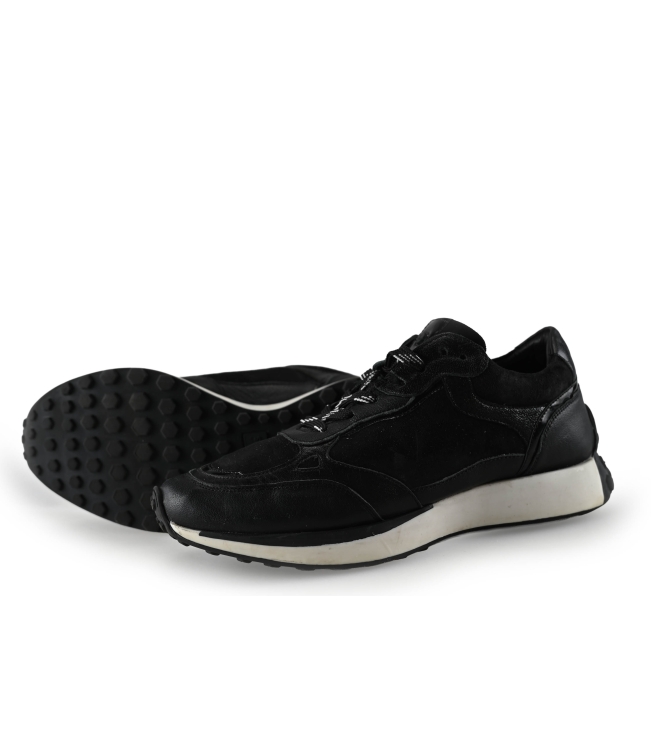 No Stress Sneakers