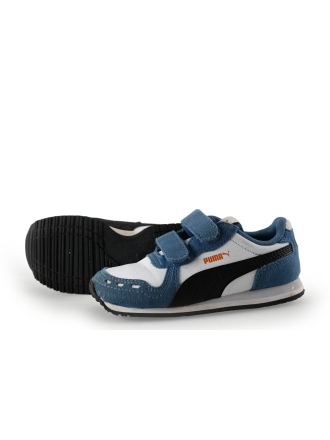 Puma Sneakers
