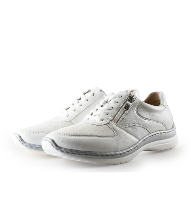 Caprice Sneakers