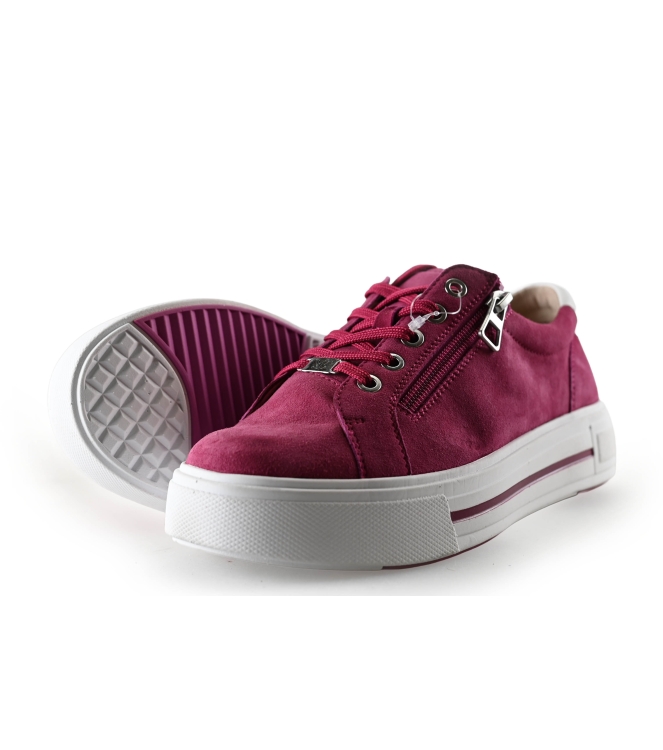 Caprice Sneakers