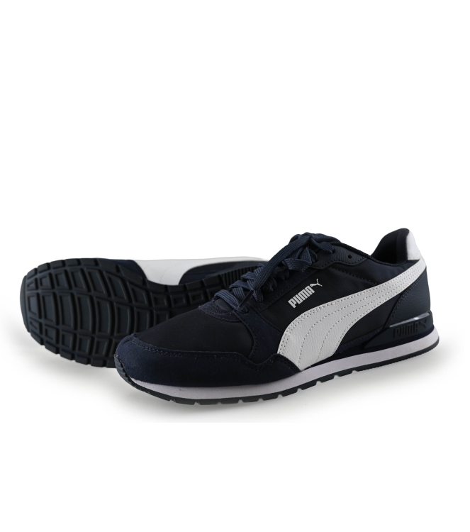 Puma Sneakers