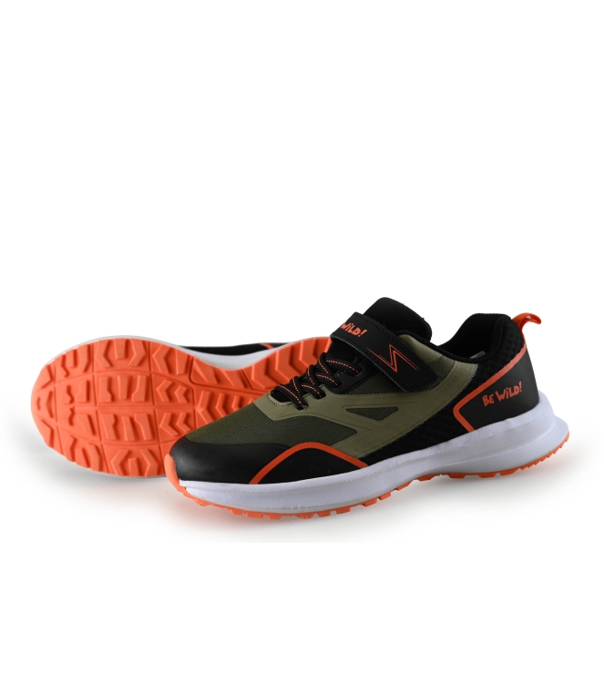 Be Wild Sneakers