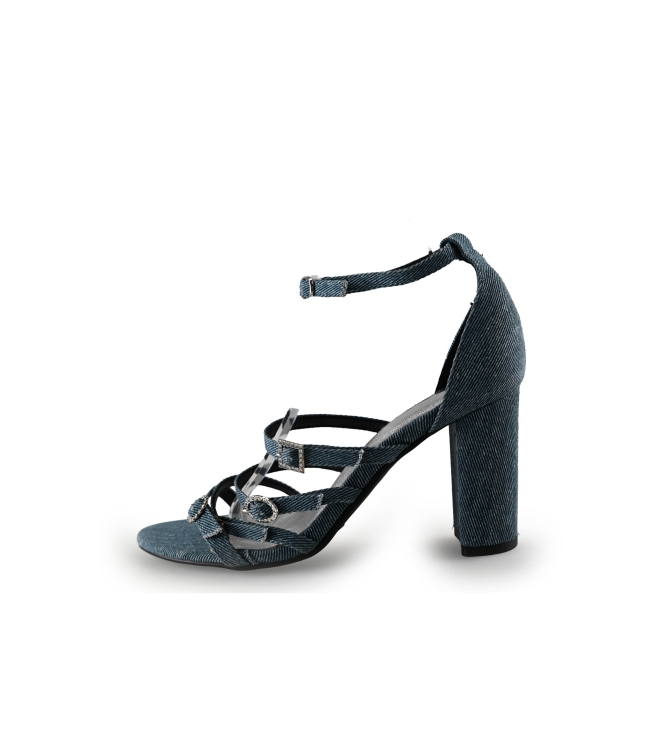 Sacha Pumps
