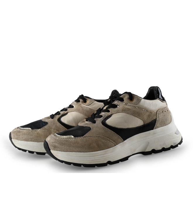 Manfield Sneakers