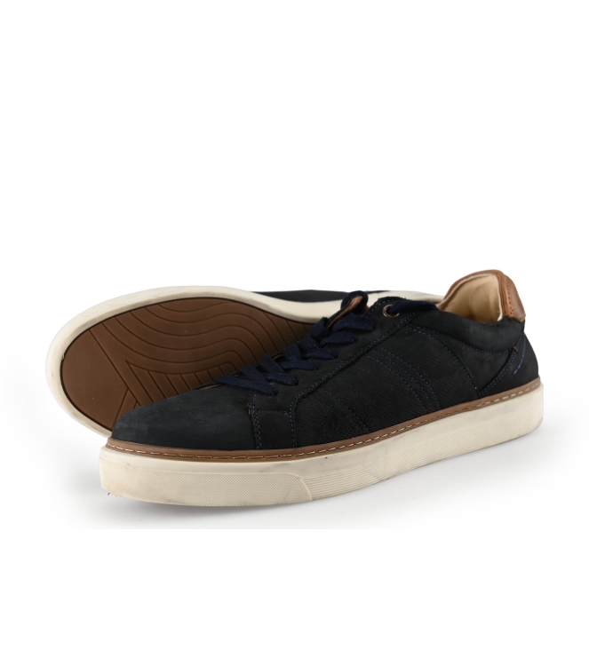 No Stress Sneakers