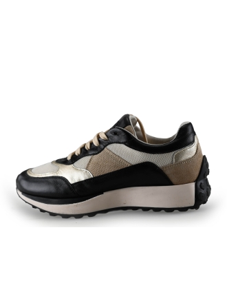 No Stress Sneakers