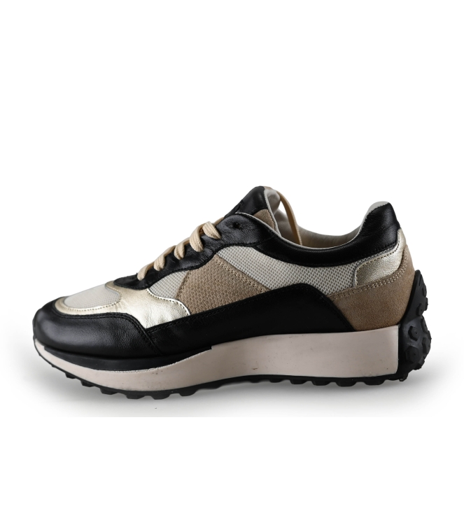 No Stress Sneakers