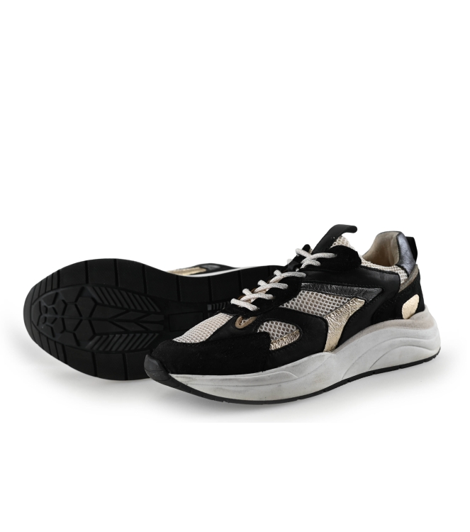 Manfield Sneakers