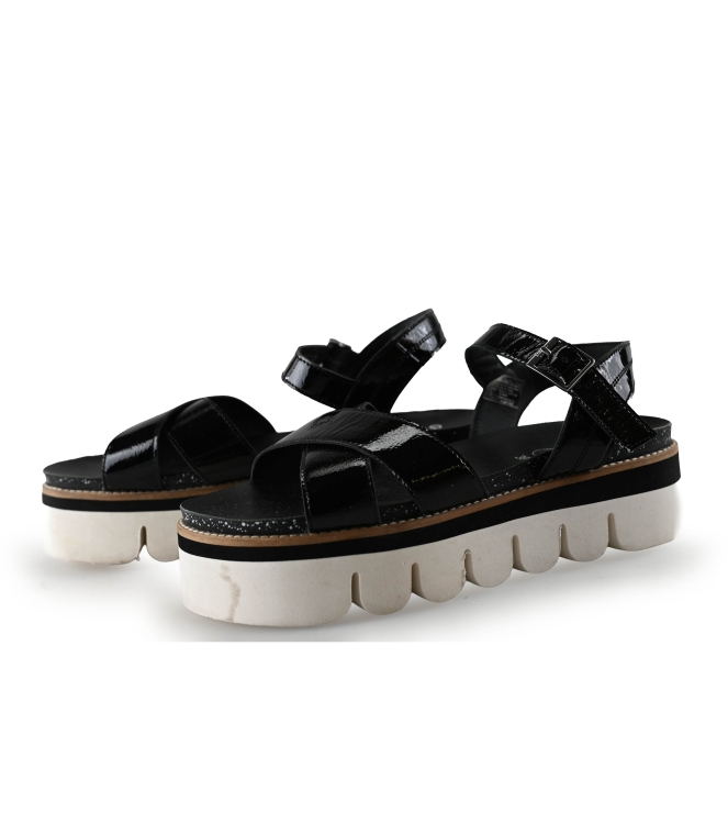 Ara Sandalen