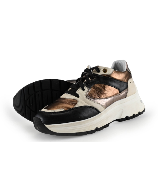 Manfield Sneakers