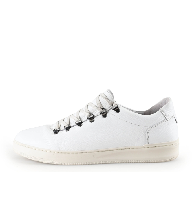 Manfield Sneakers