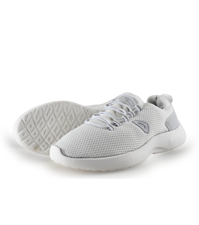 Okinawa Sneakers